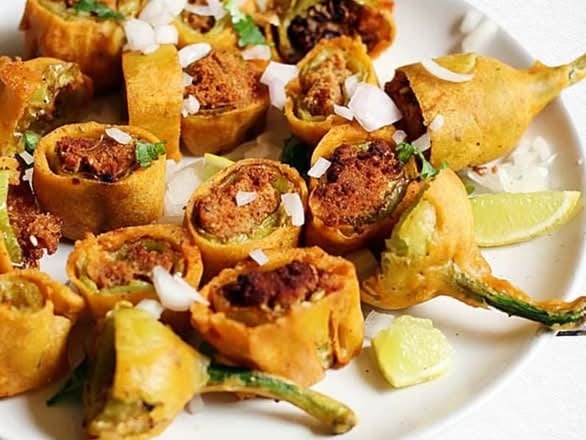 Cut Mirchi.